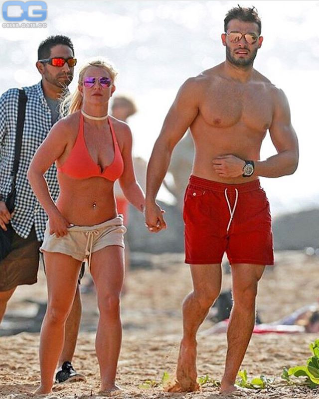 Britney Spears beach