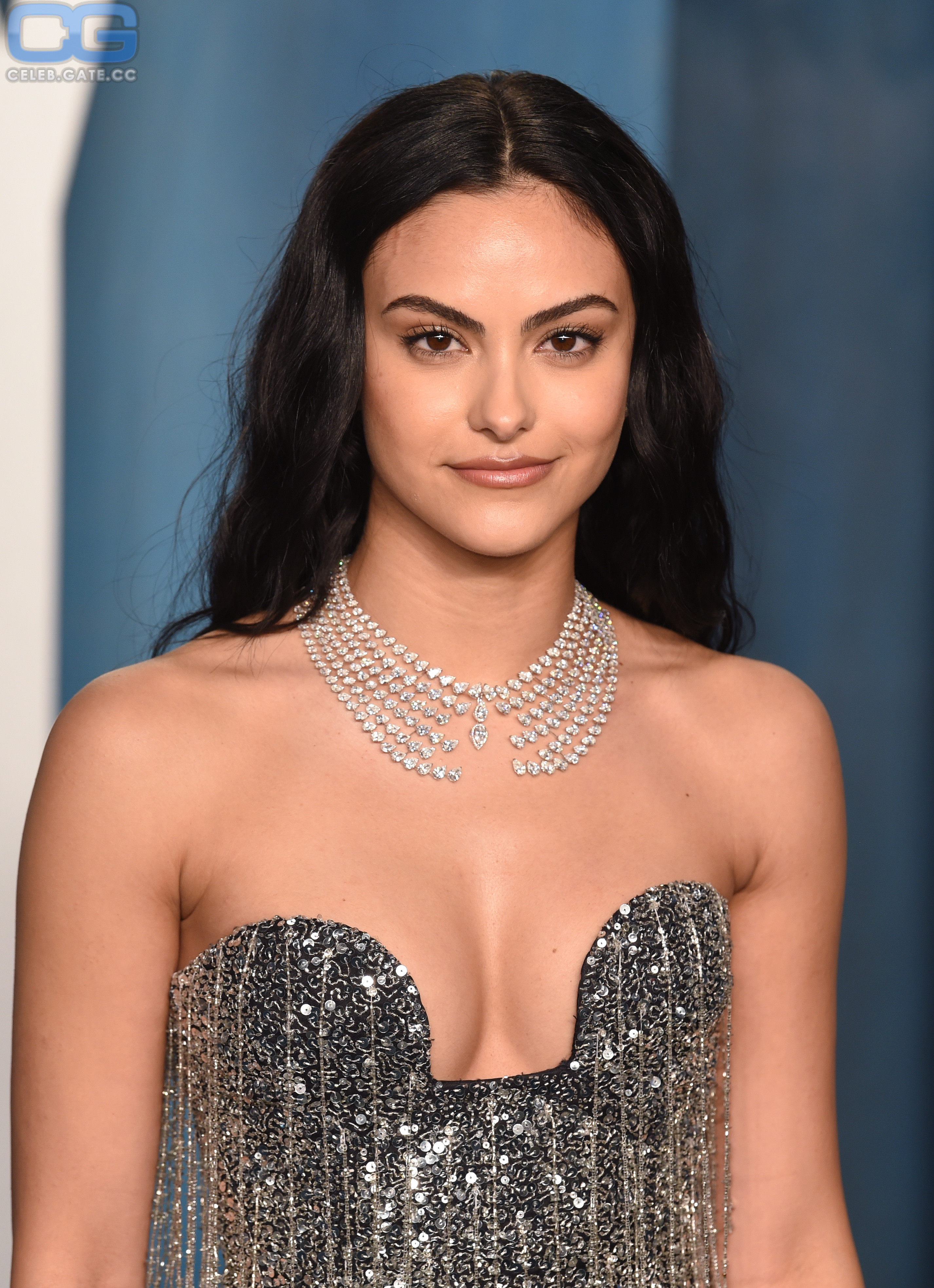 Camila Mendes 