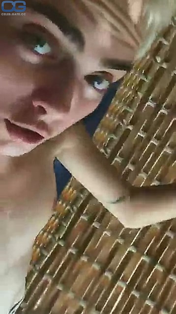 Cara Delevingne leaked nude video