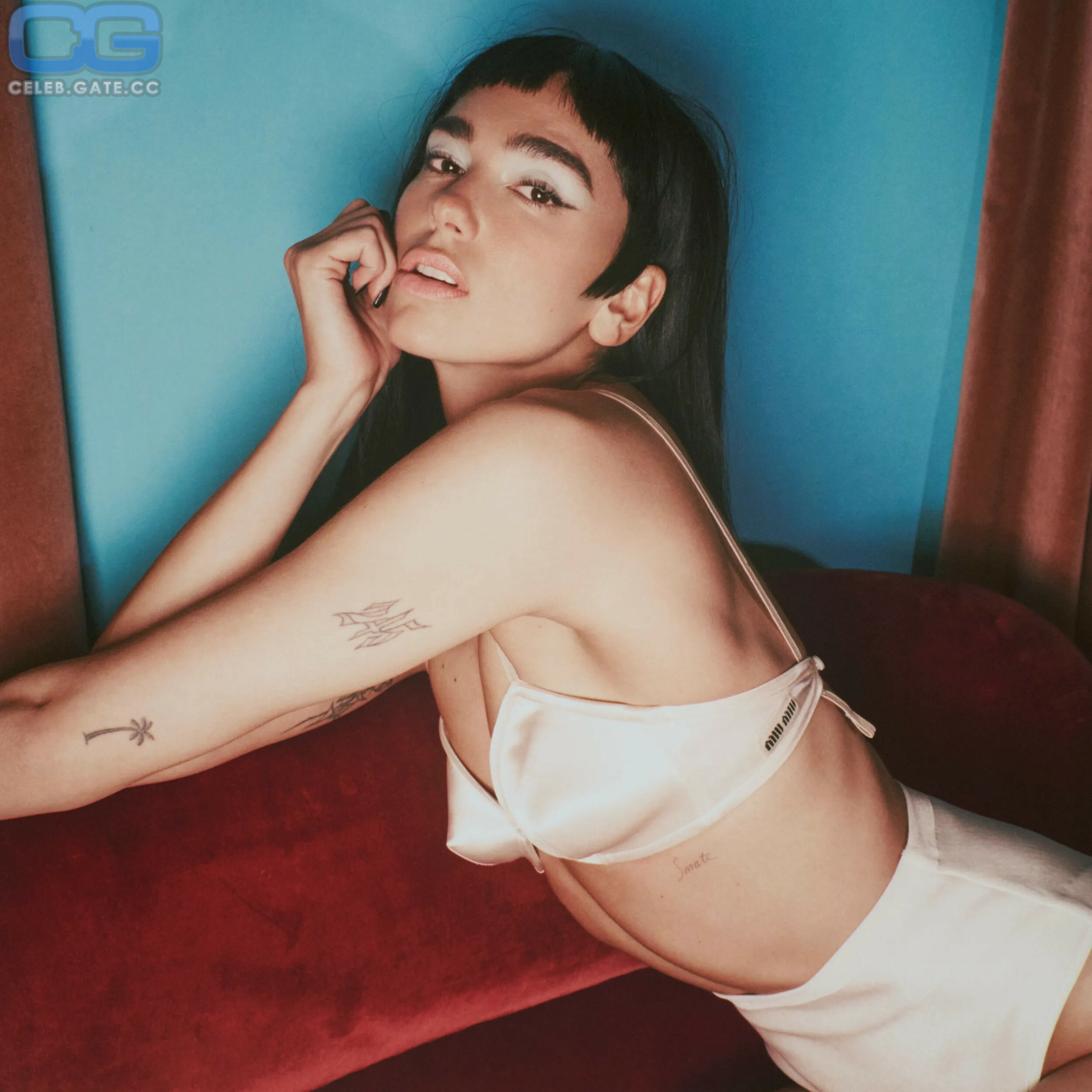 Dua Lipa 