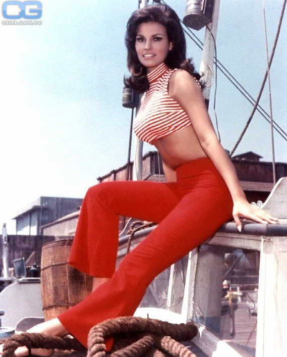 Raquel Welch 