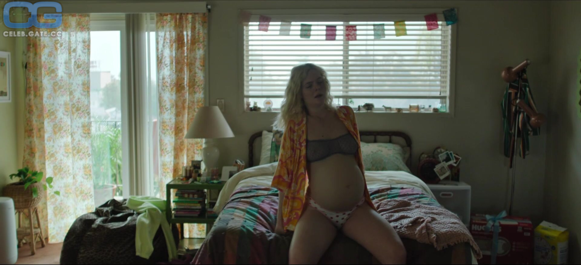 Elle Fanning 