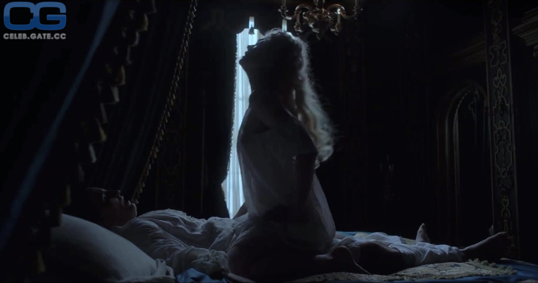 Elle Fanning 