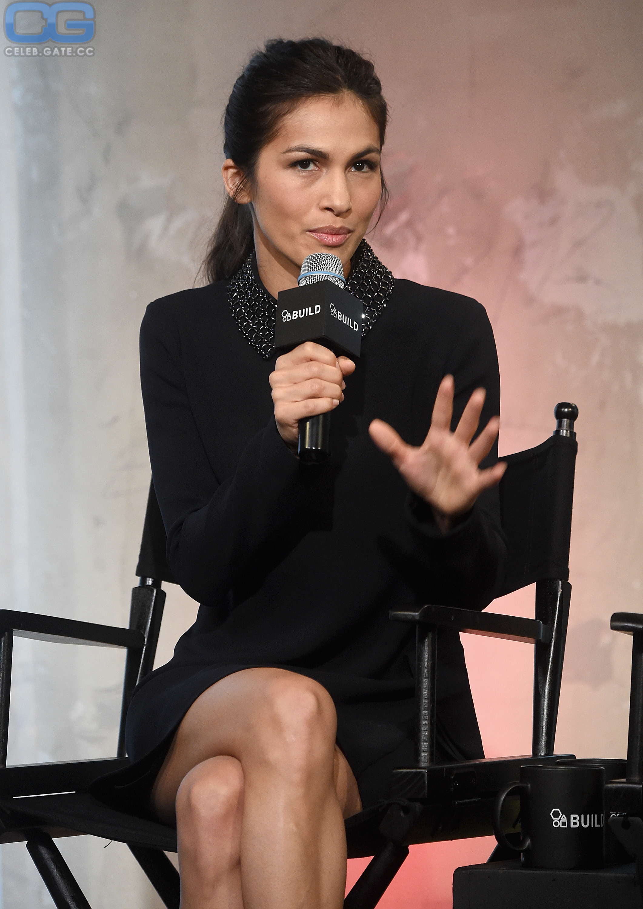 Elodie Yung 