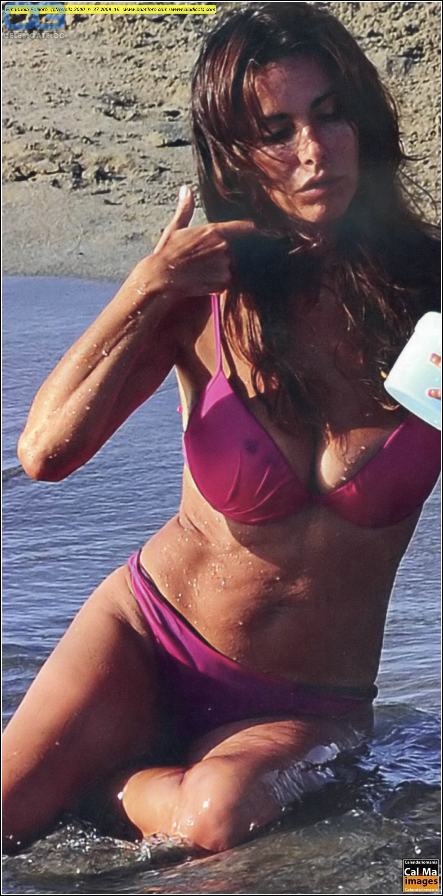 Emanuela Folliero bikini