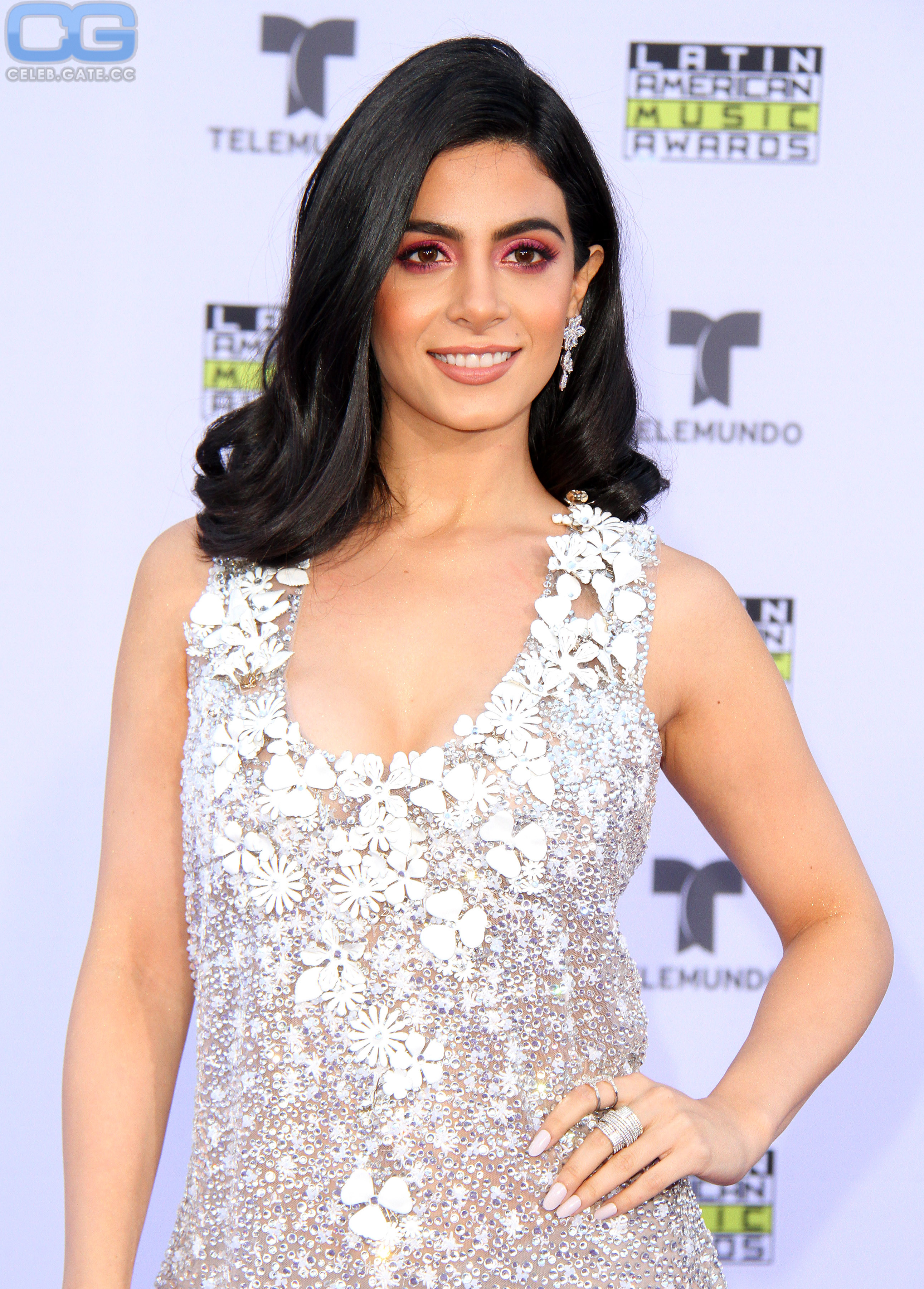 Emeraude Toubia 