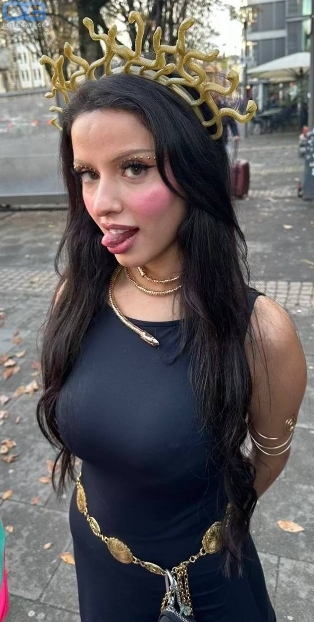 Emily Furz 