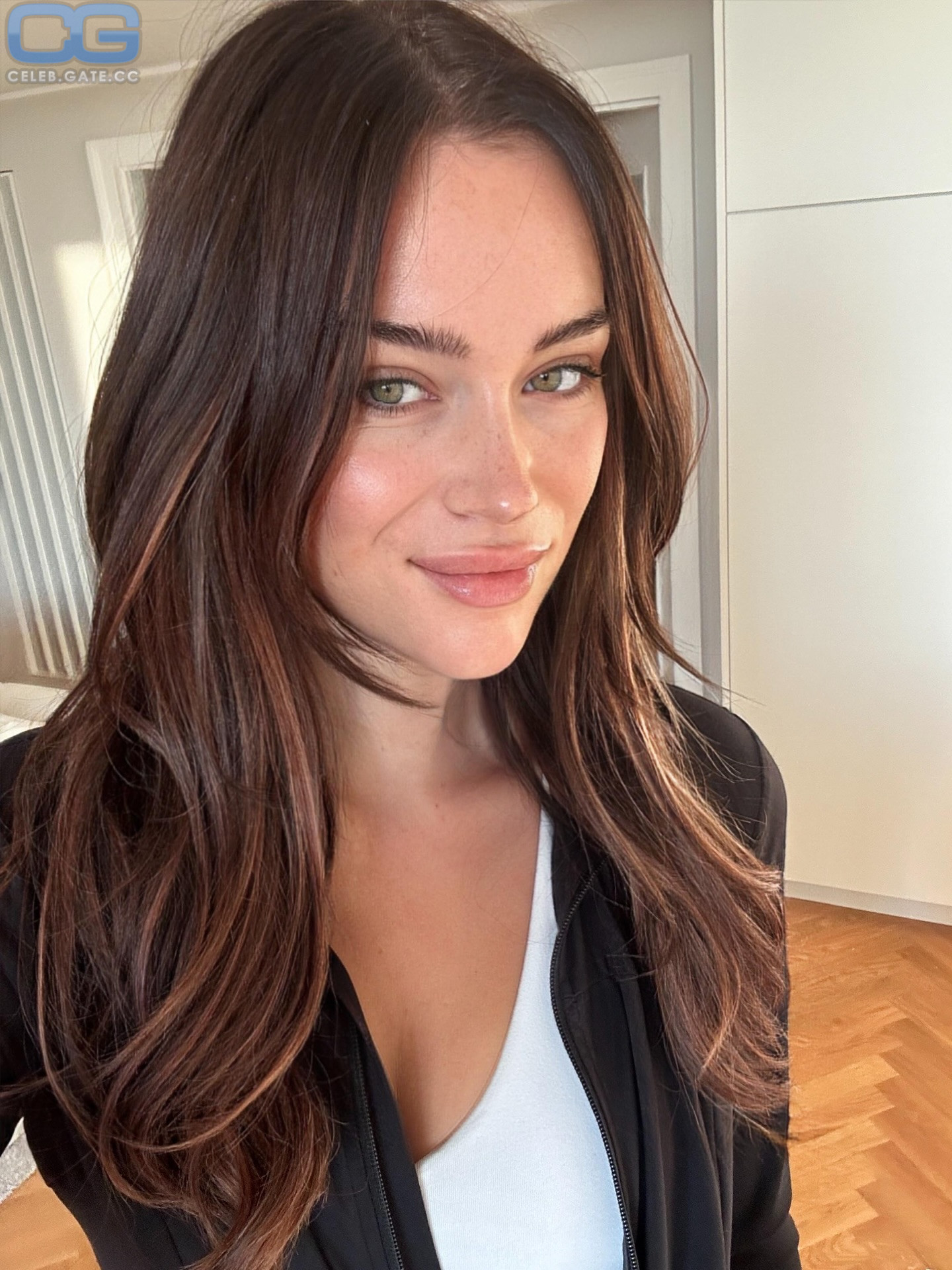 Gloria-Sophie Burkandt 