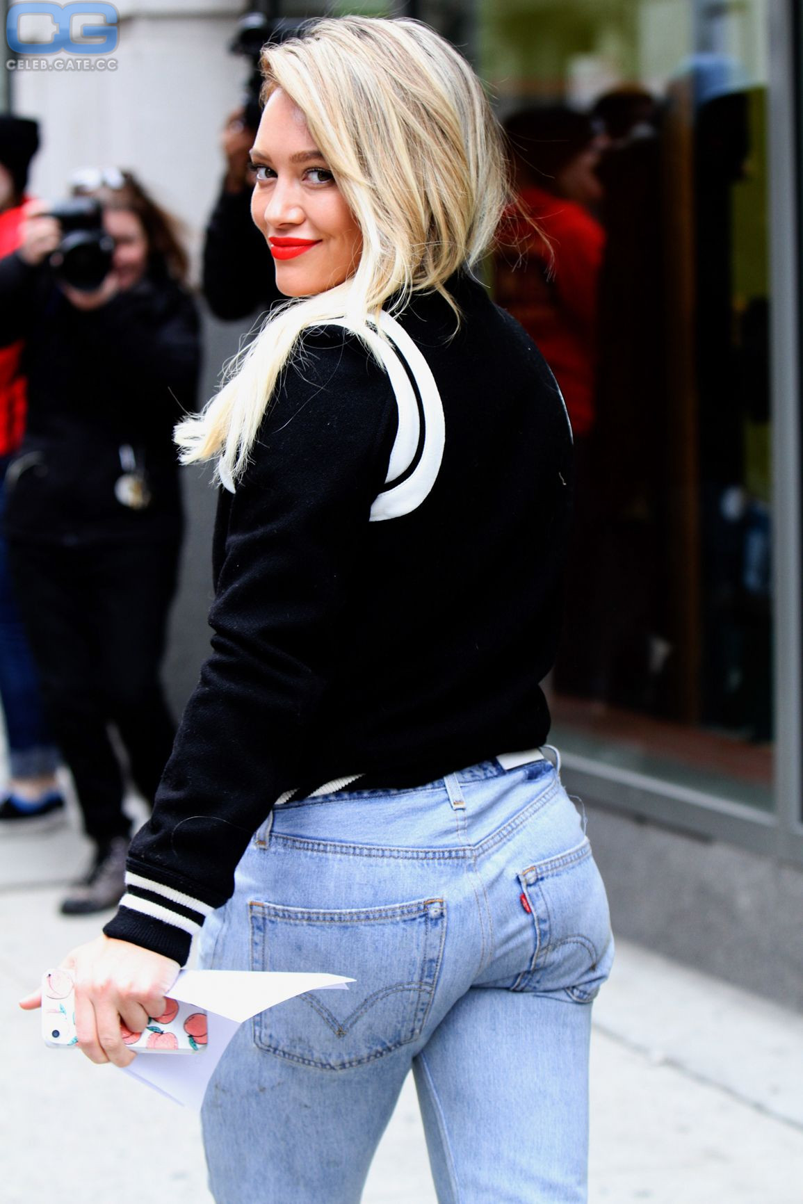 Hilary Duff jeans