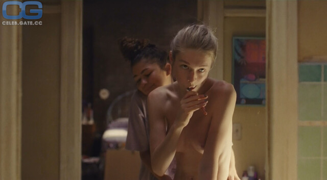 Hunter Schafer 