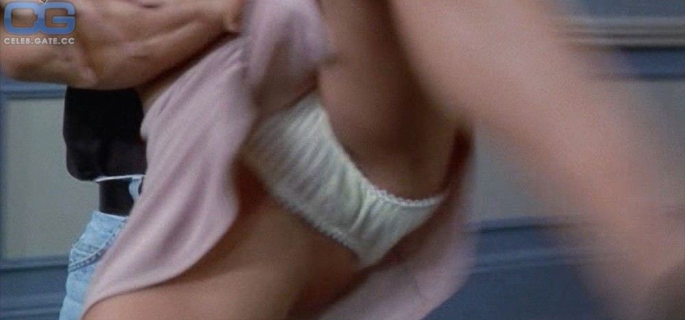Jaime Pressly 