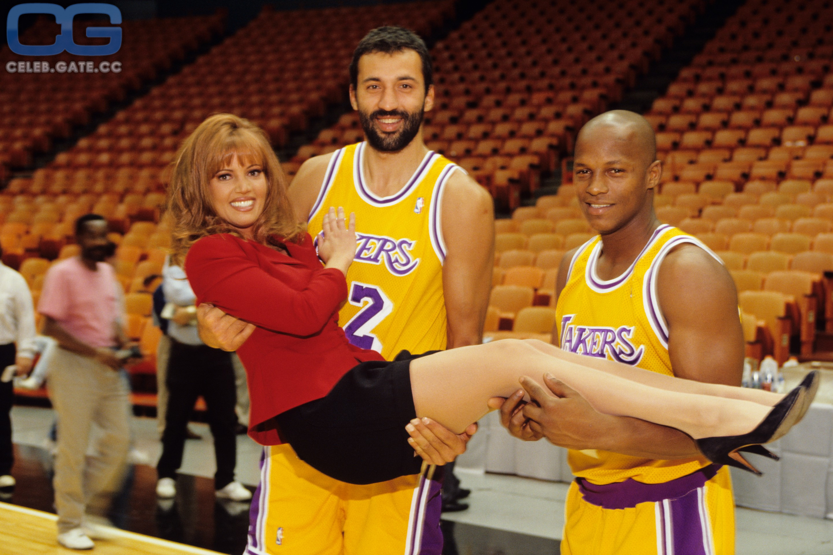 Jeanie Buss 