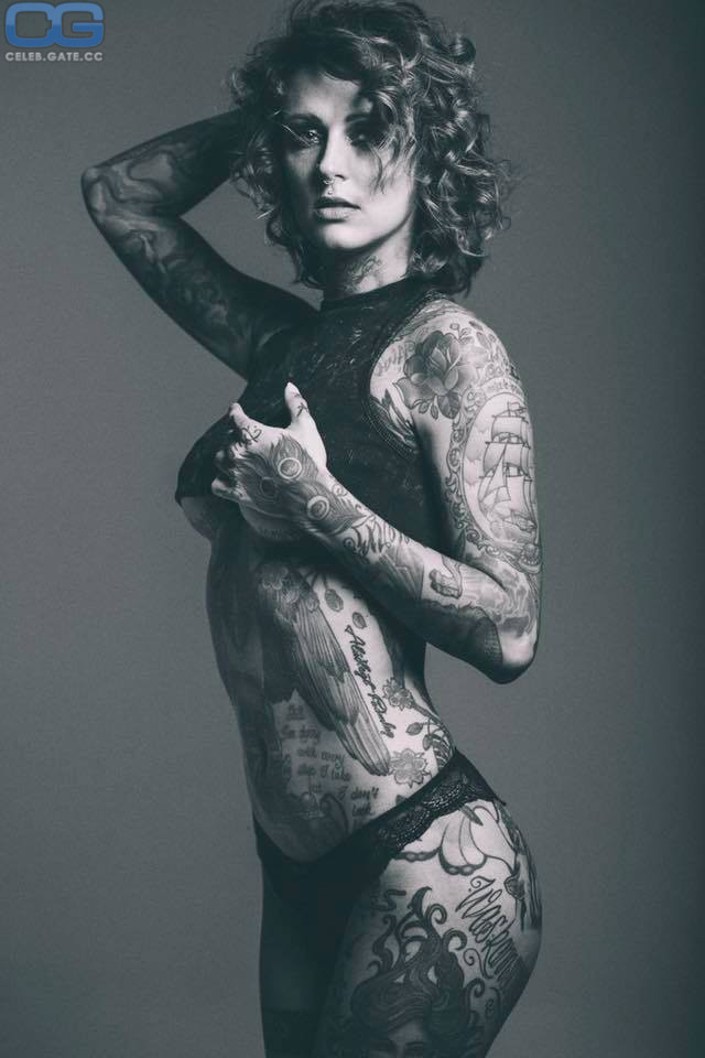 Jennifer Weist tattoo