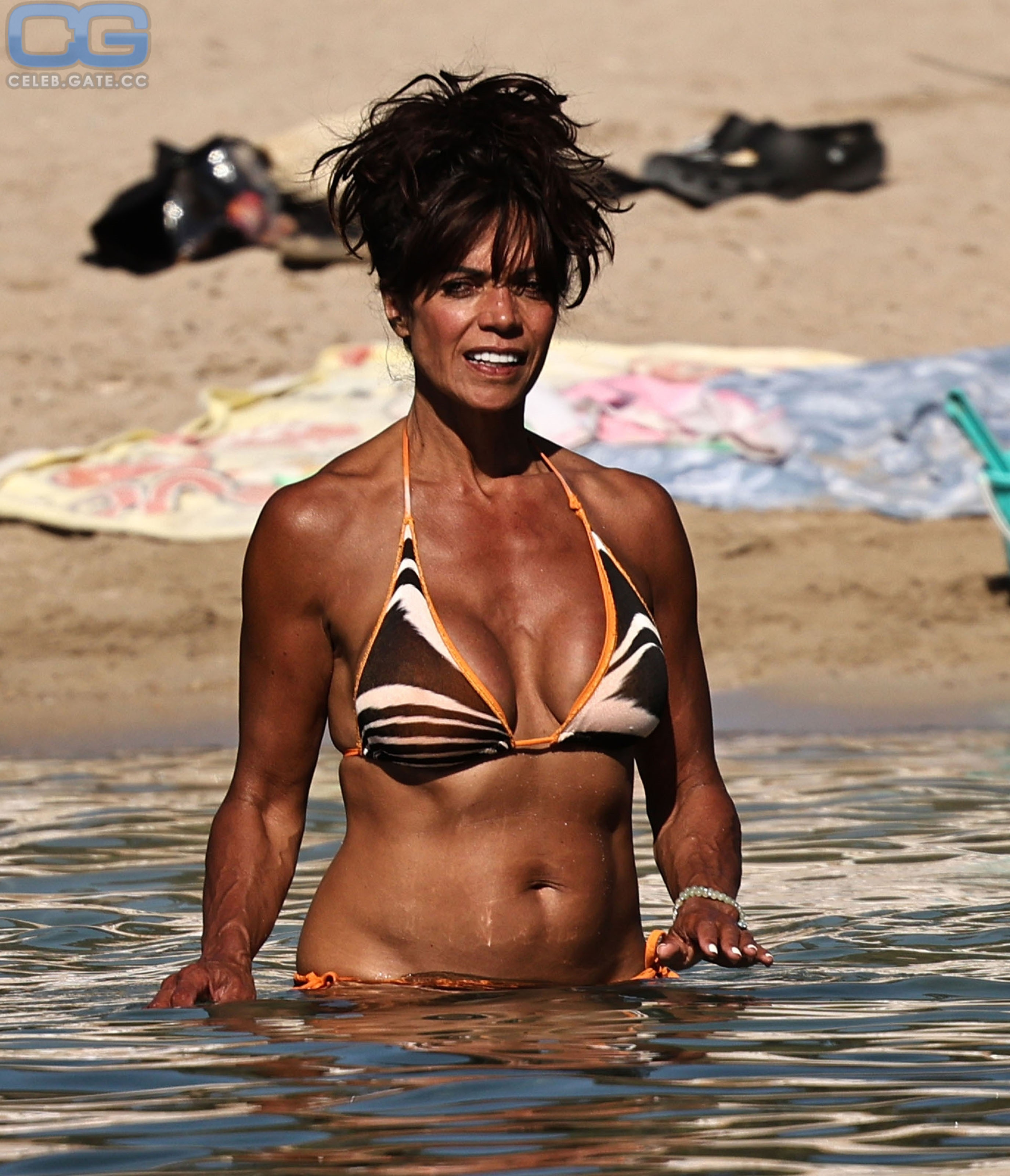 Jenny Powell 