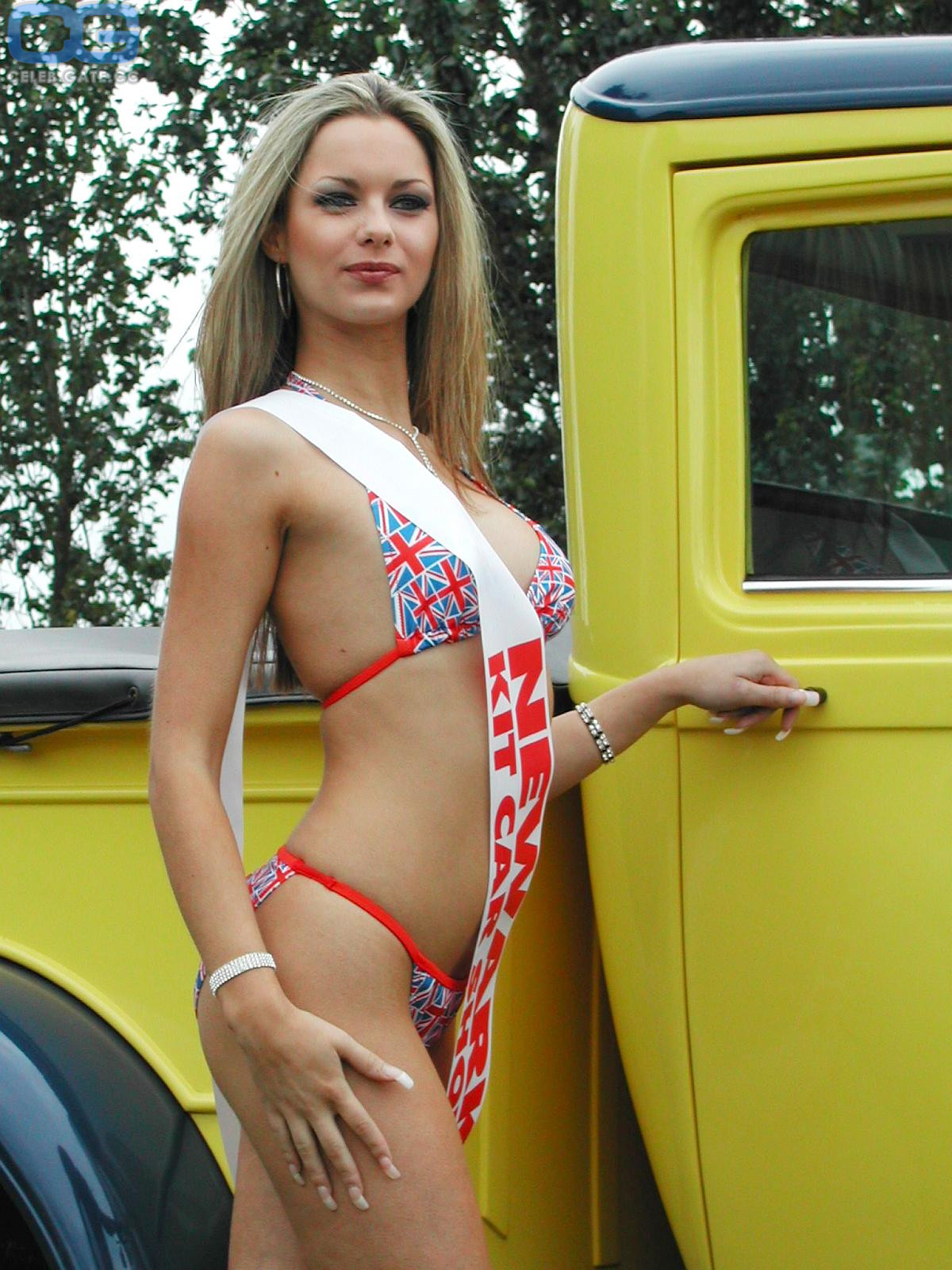 Jessica-Jane Clement 