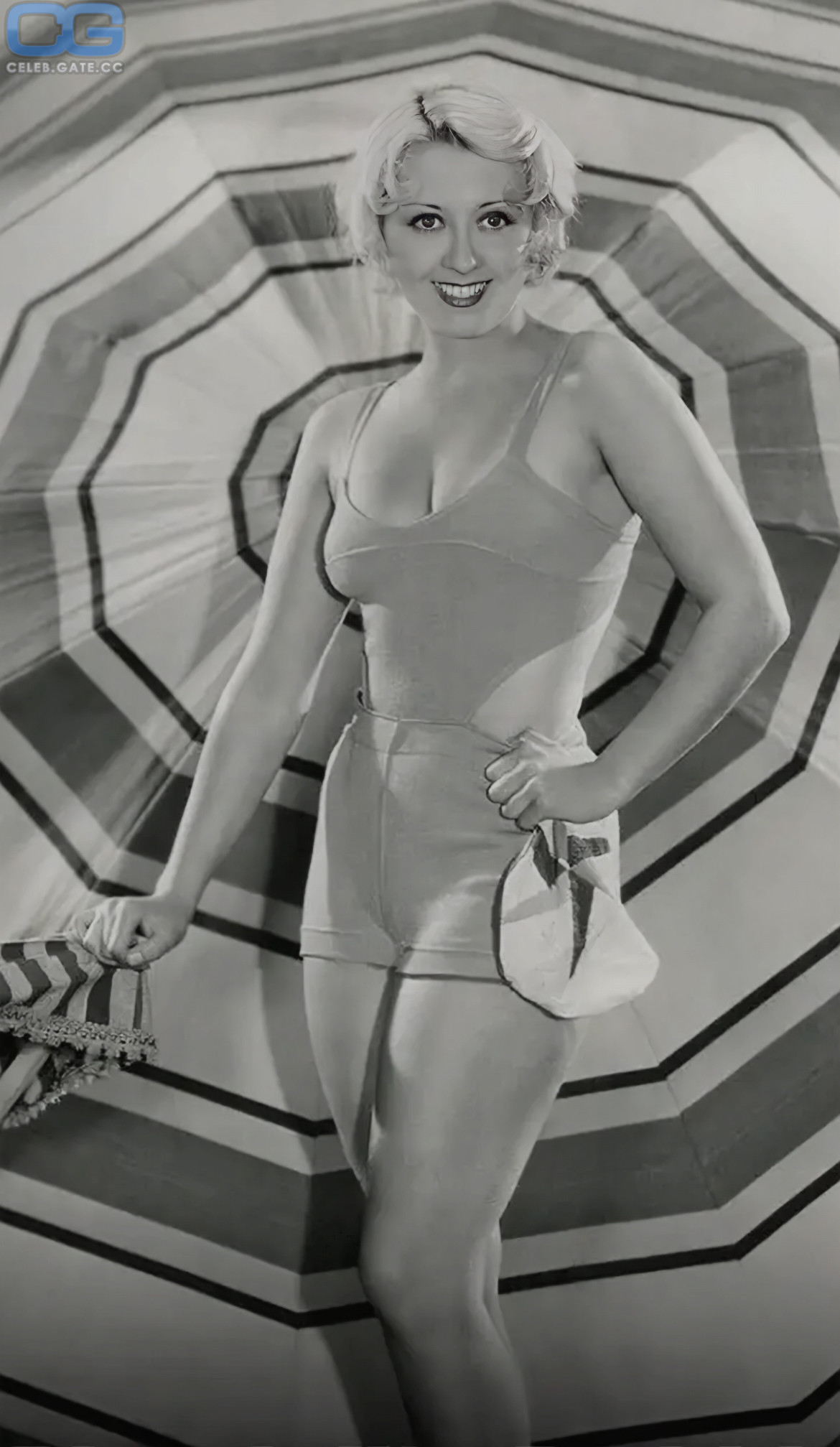 Joan Blondell 