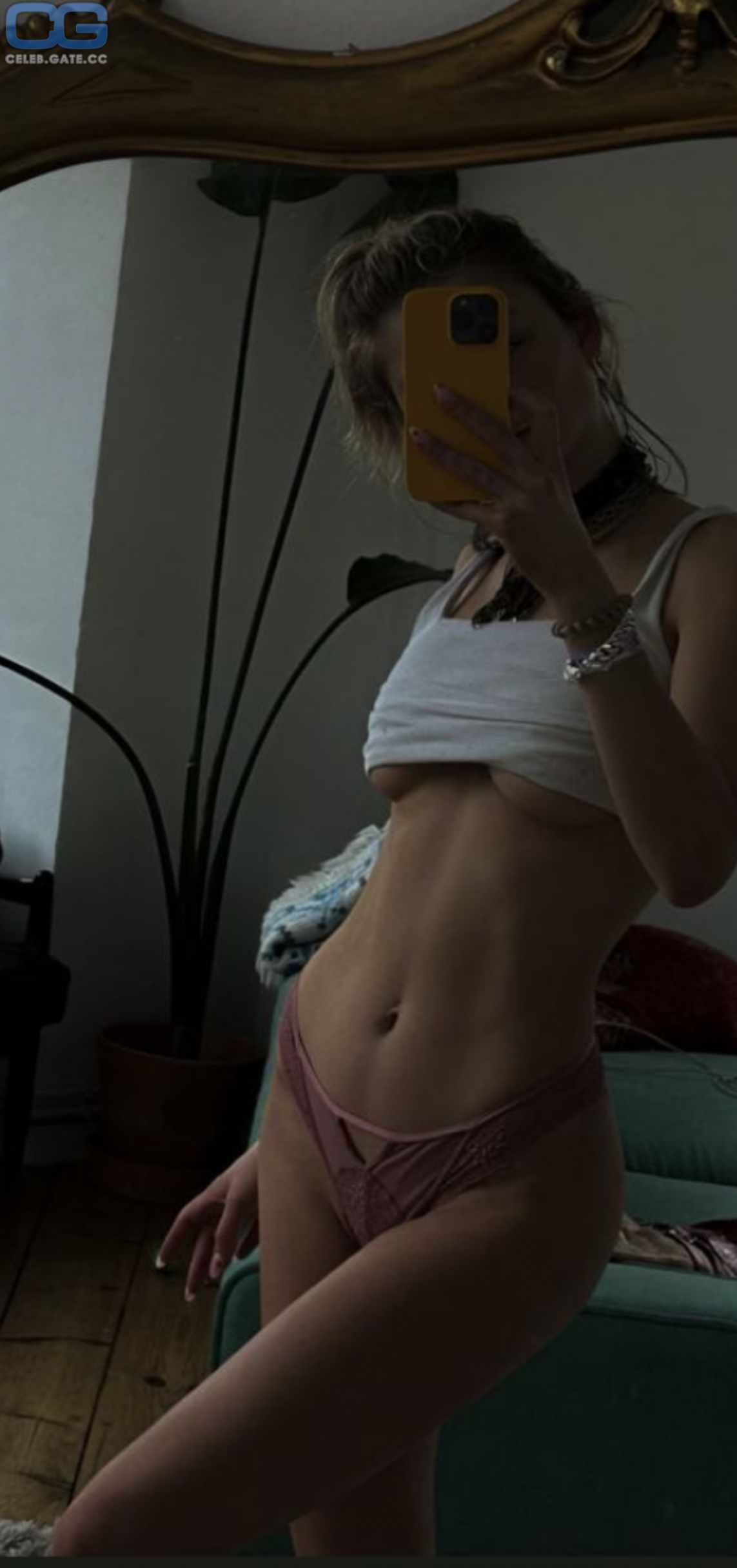 Julia Wulf 