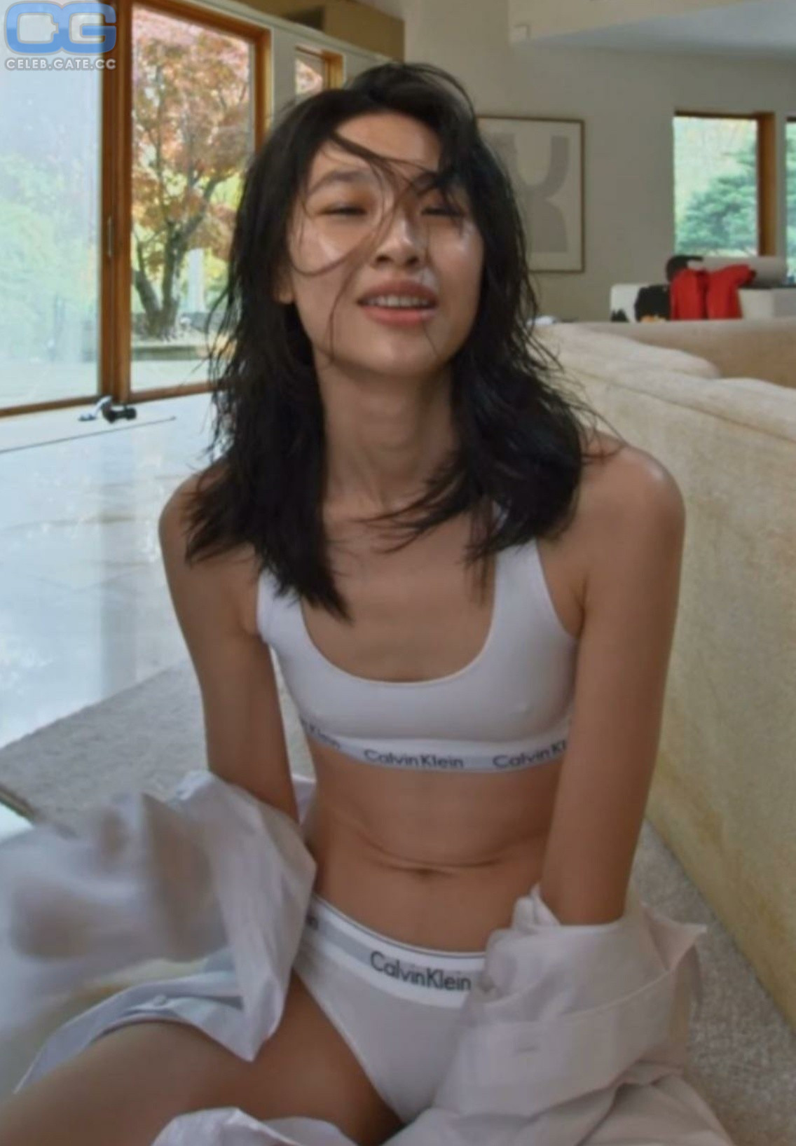 Jung Ho-yeon 
