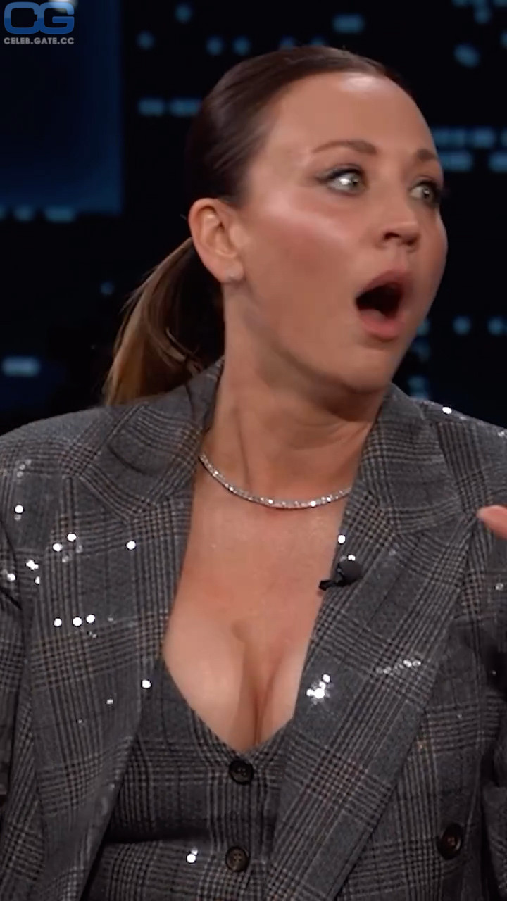 Kaley Cuoco 