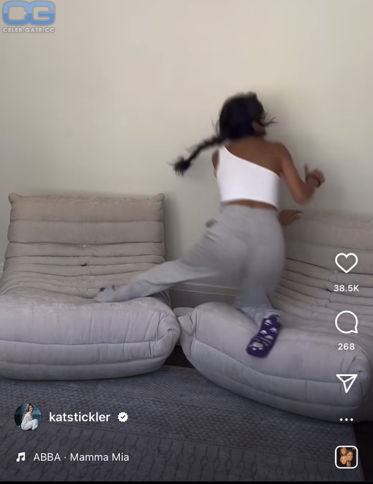 Kat Stickler 