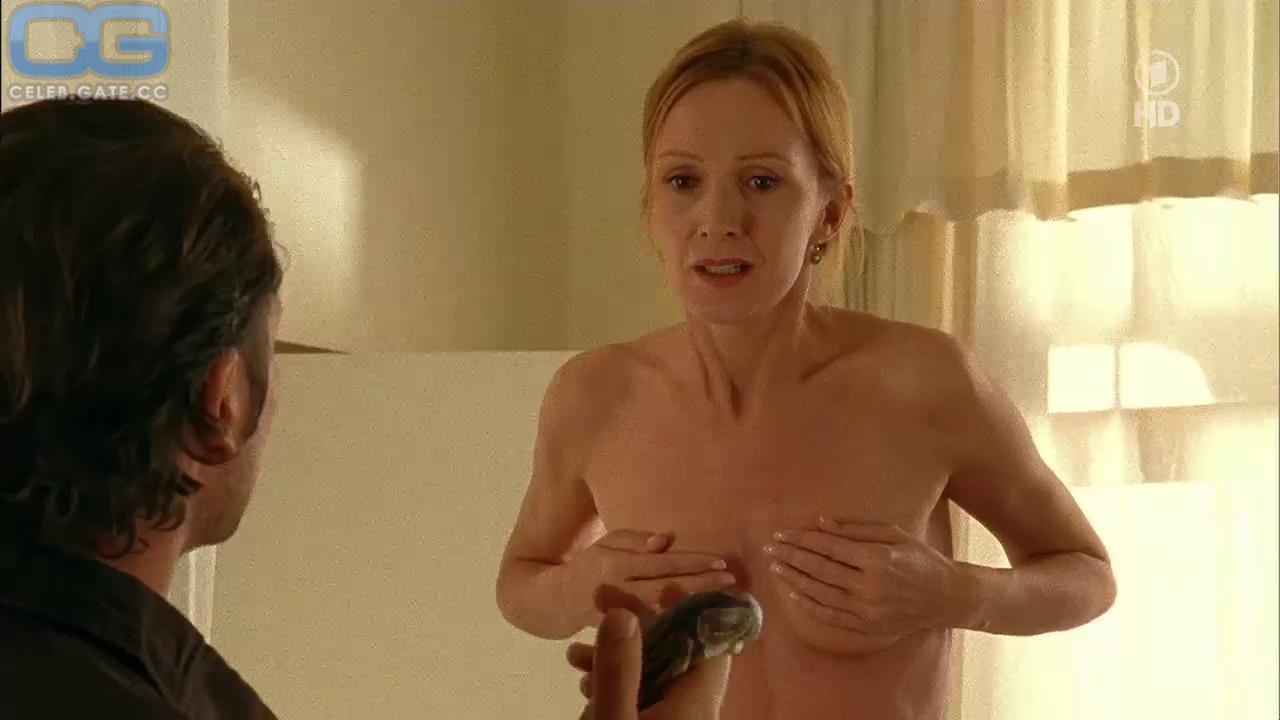 Katja Flint topless