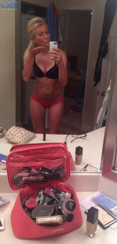Kaylyn Kyle leaked selfie