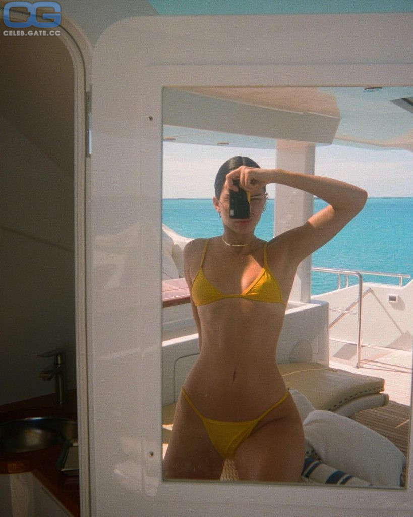 Kendall Jenner body