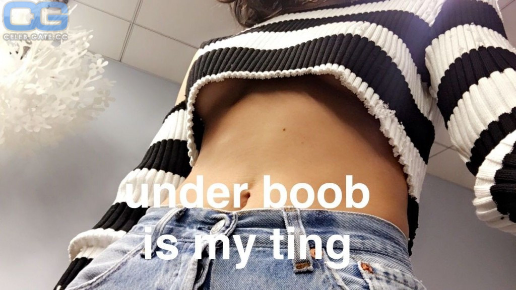 Kendall Jenner underboob