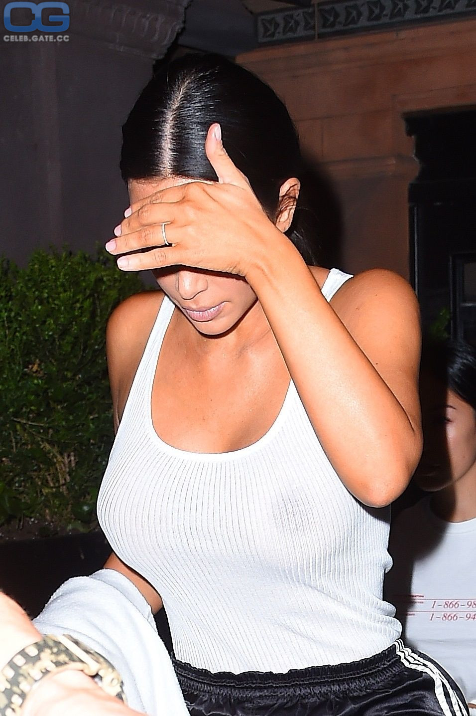 Kim Kardashian durchsichtig