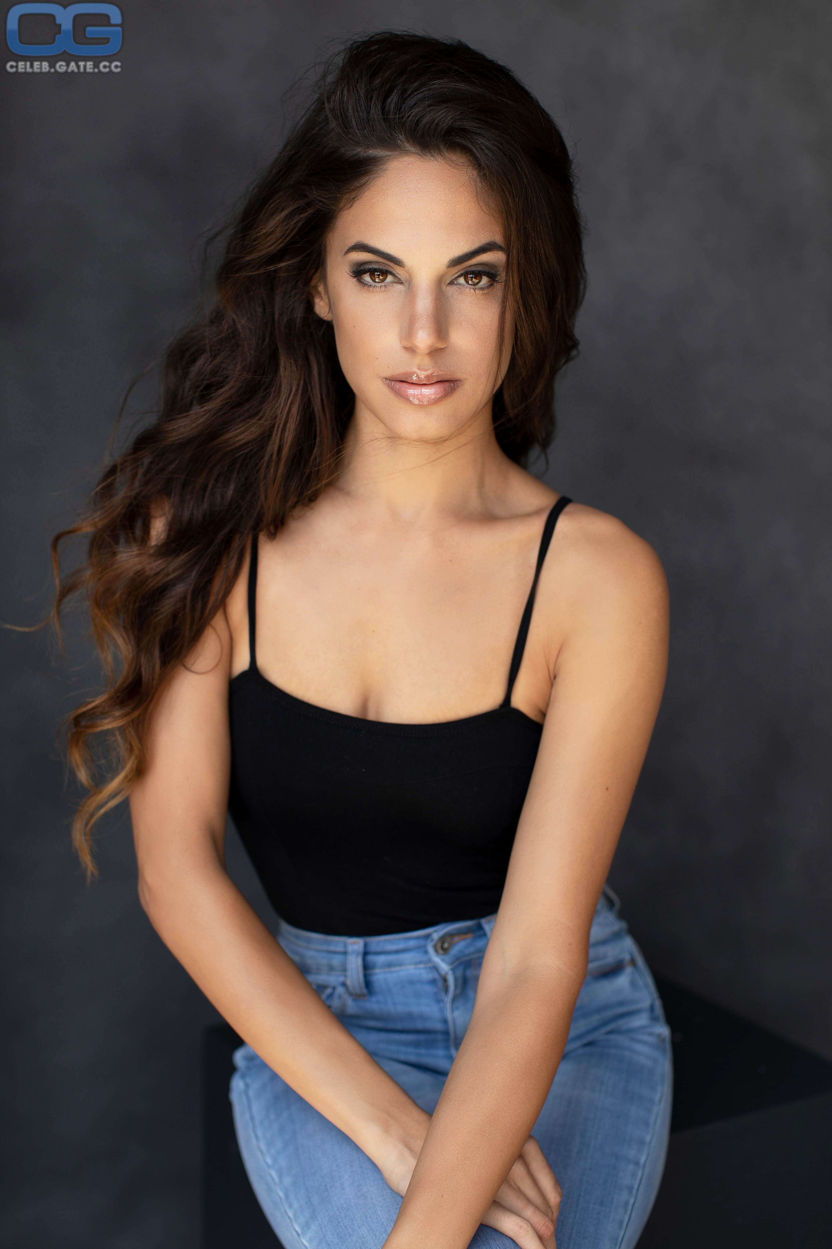 Kylie Shea 