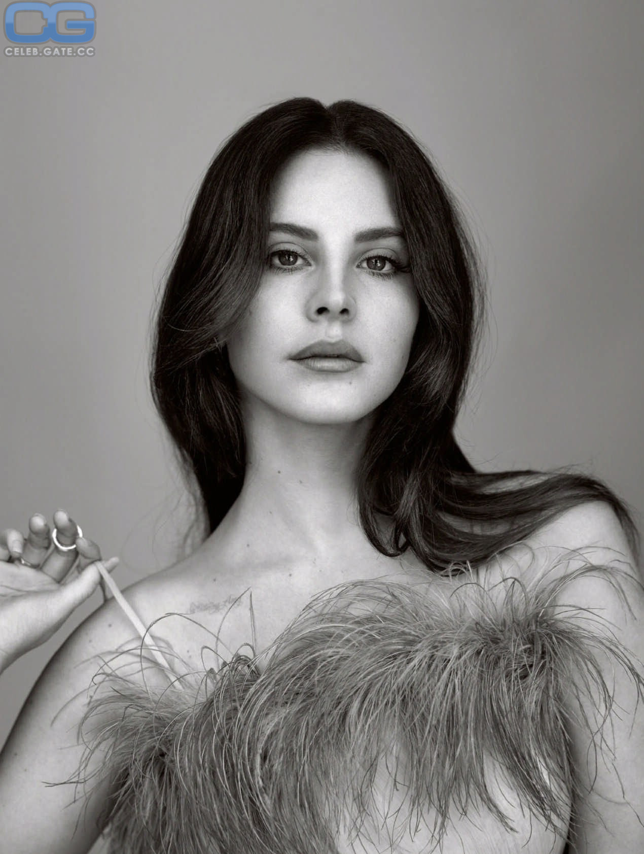 Lana Del Rey nude