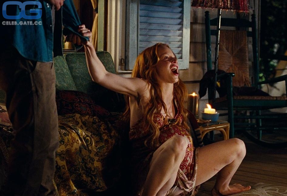 Lauren Ambrose 