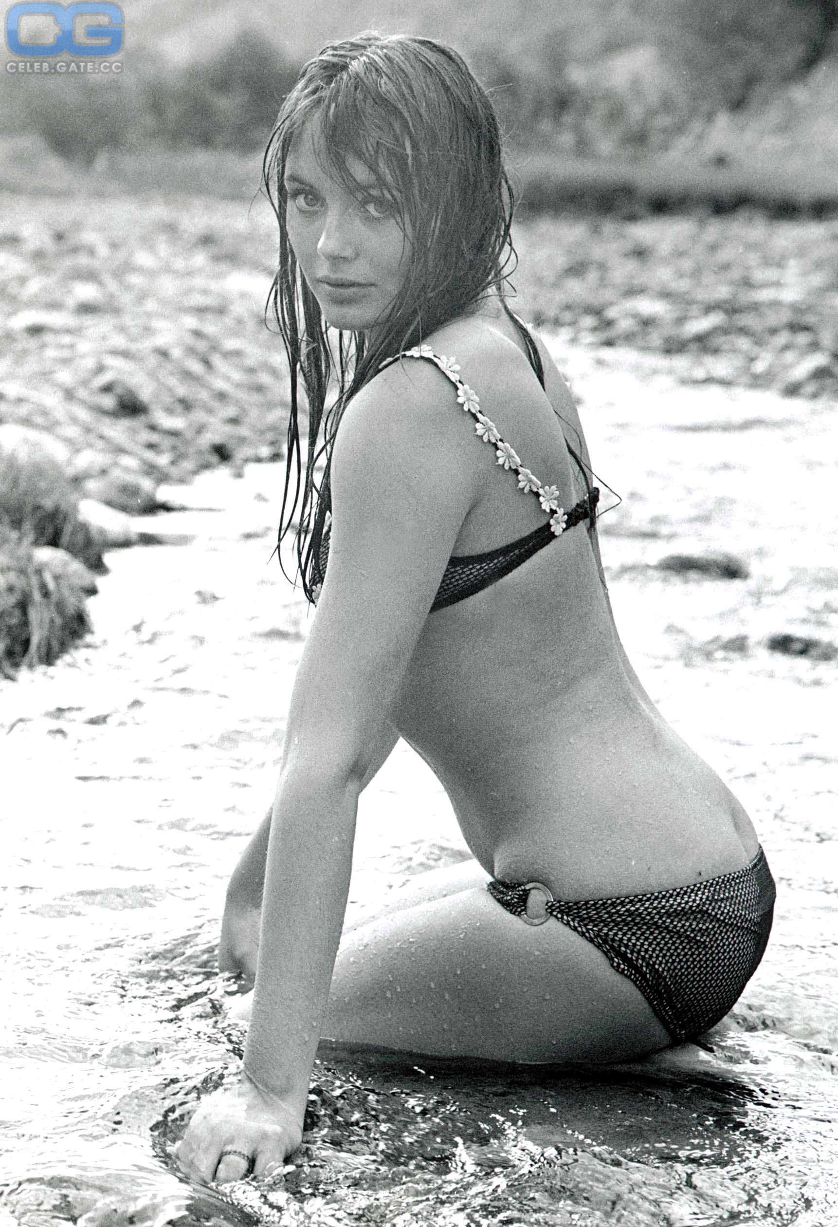 Lesley-Anne Down young