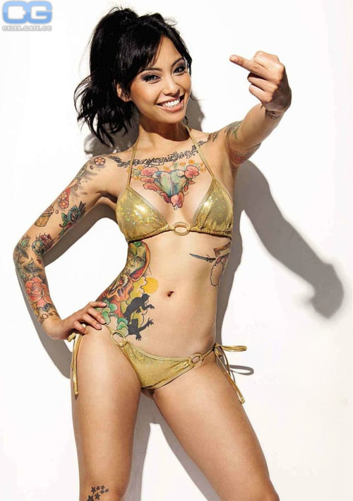 Levy Tran Naked