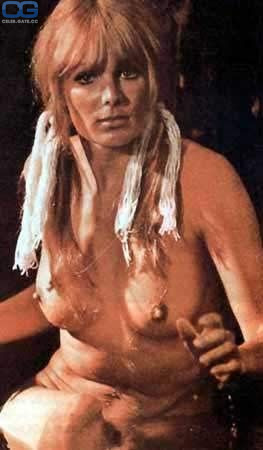 Linda Evans nude