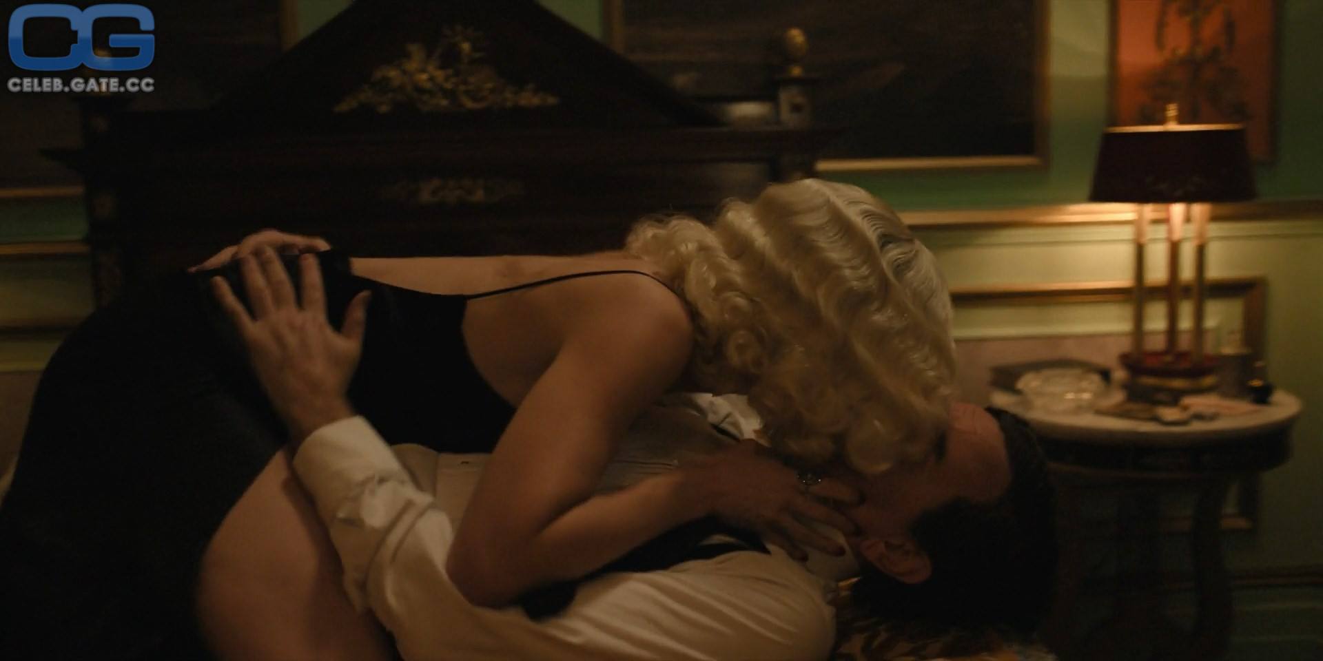 Mary Elizabeth Winstead 