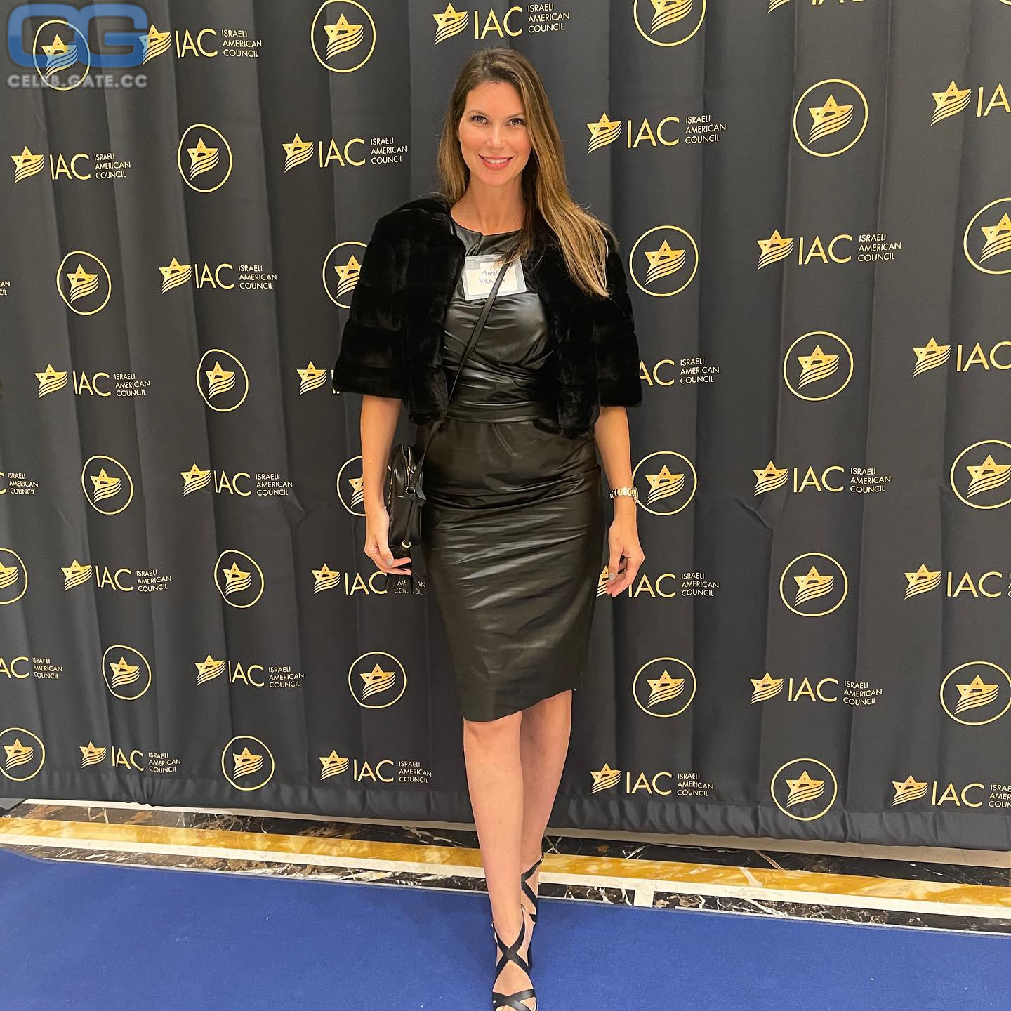 Maya Vander 