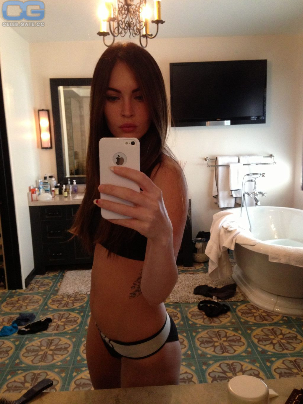 Megan Fox private photos