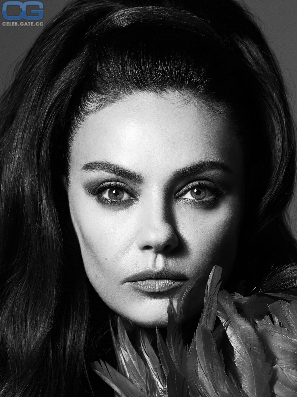 Mila Kunis 