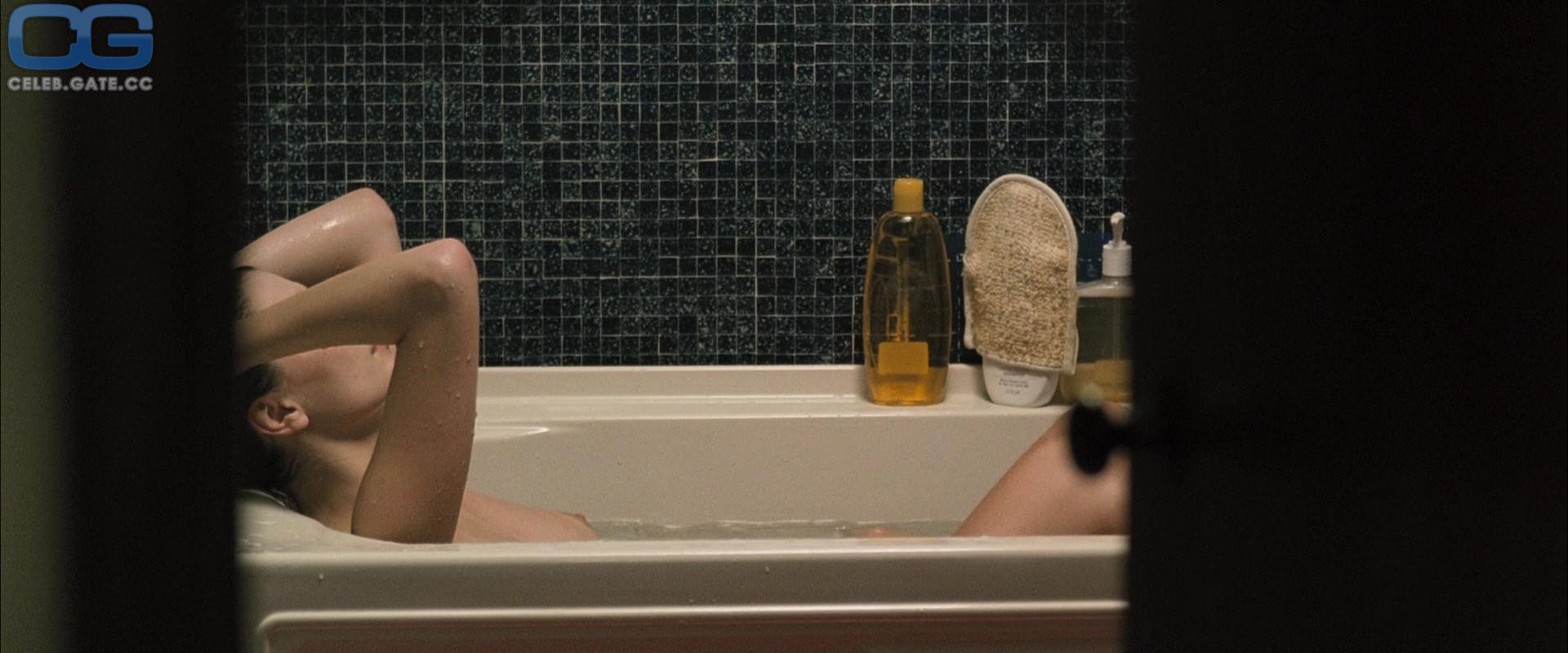 Mischa Barton 