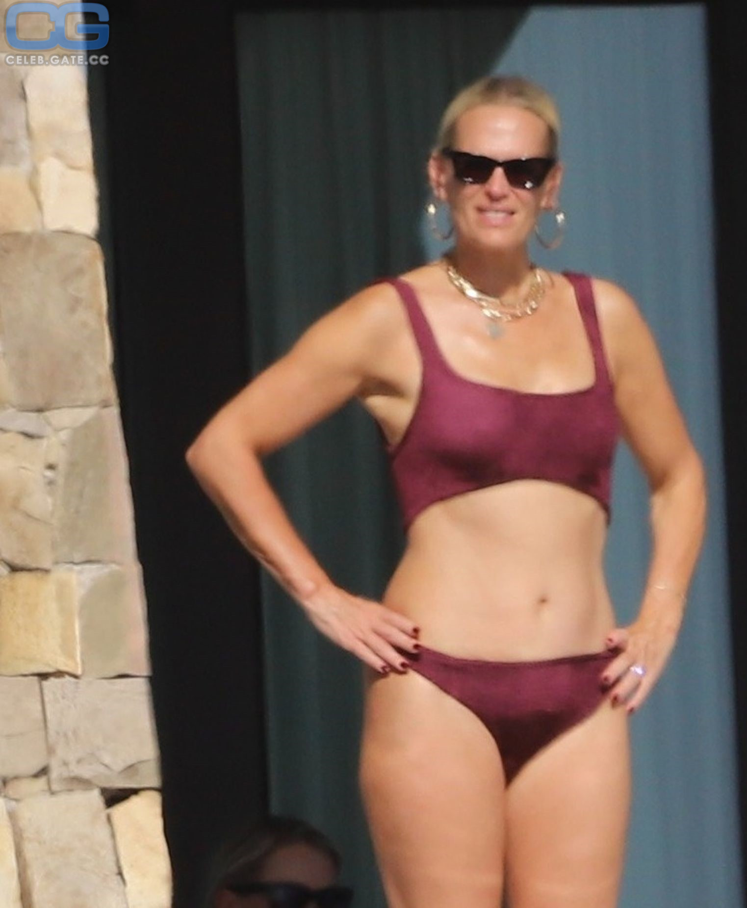 Molly Sims 