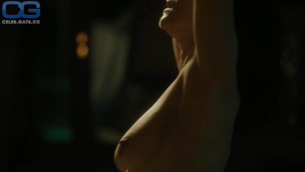 Monica Bellucci topless