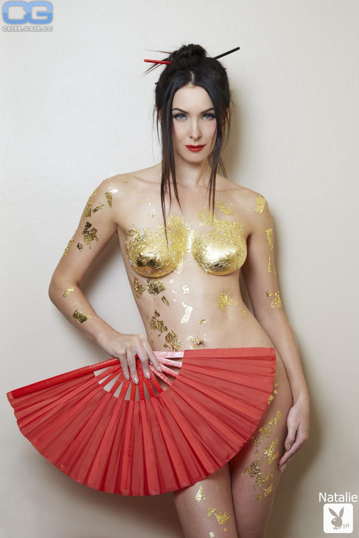 Natalie Glebova body painting