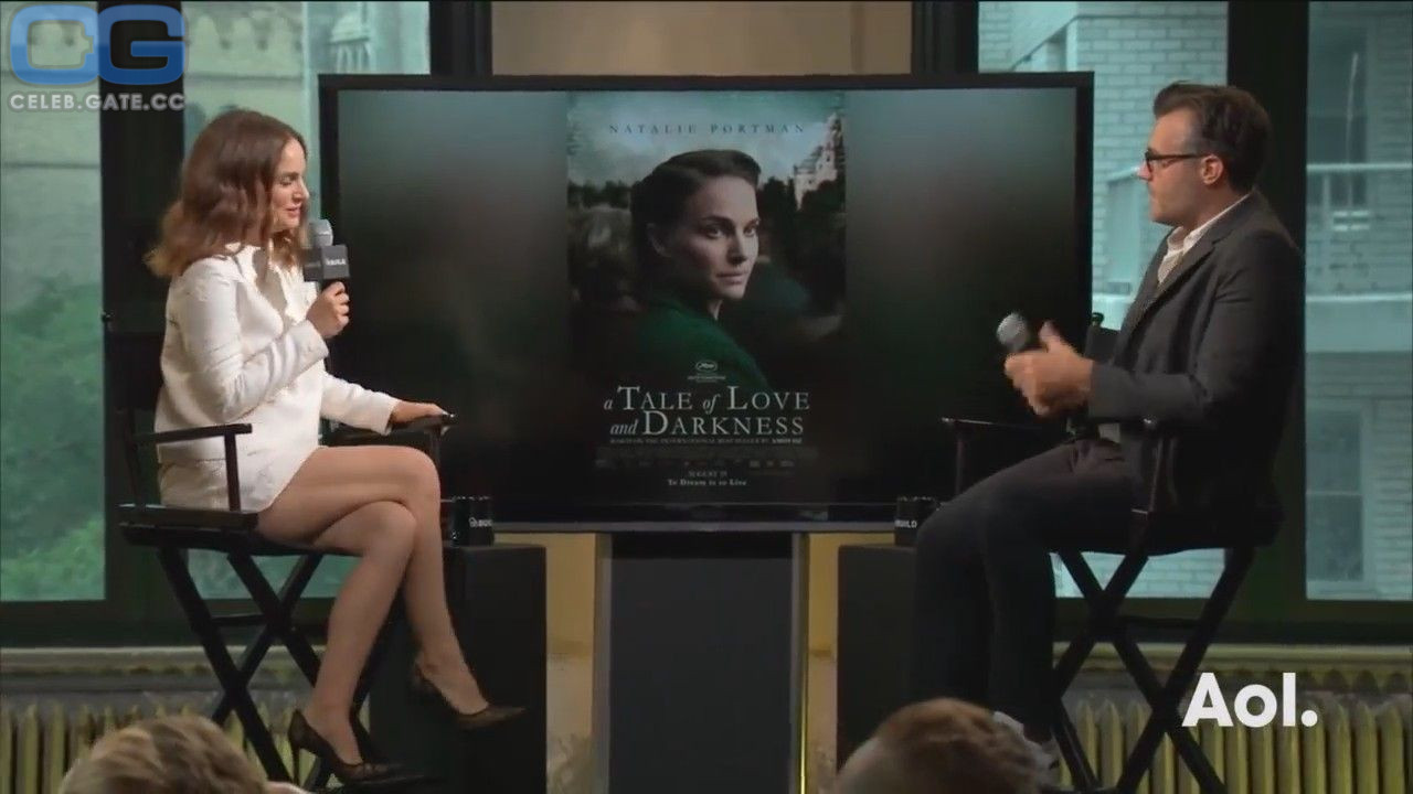 Natalie Portman legs