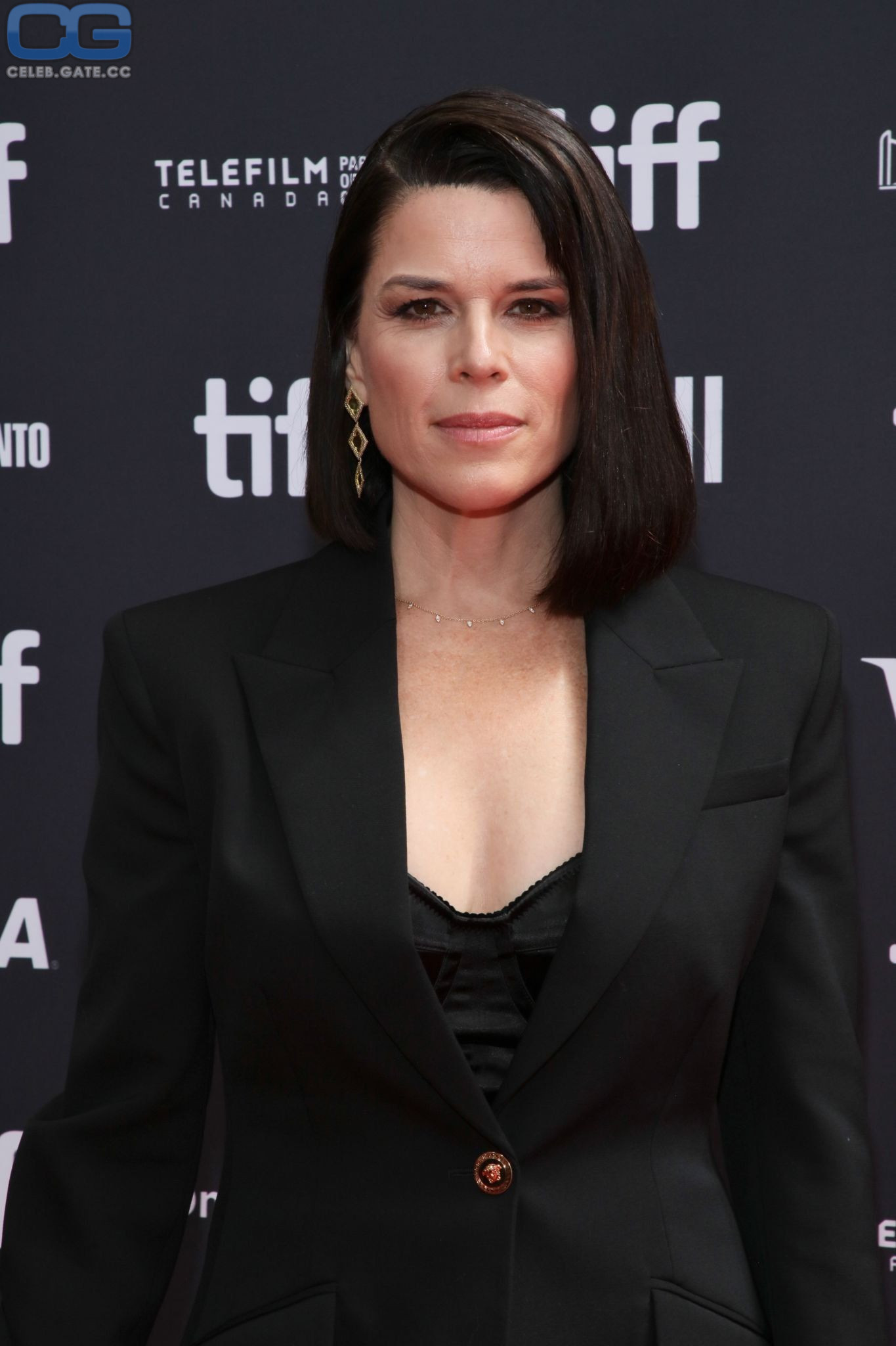 Neve Campbell 