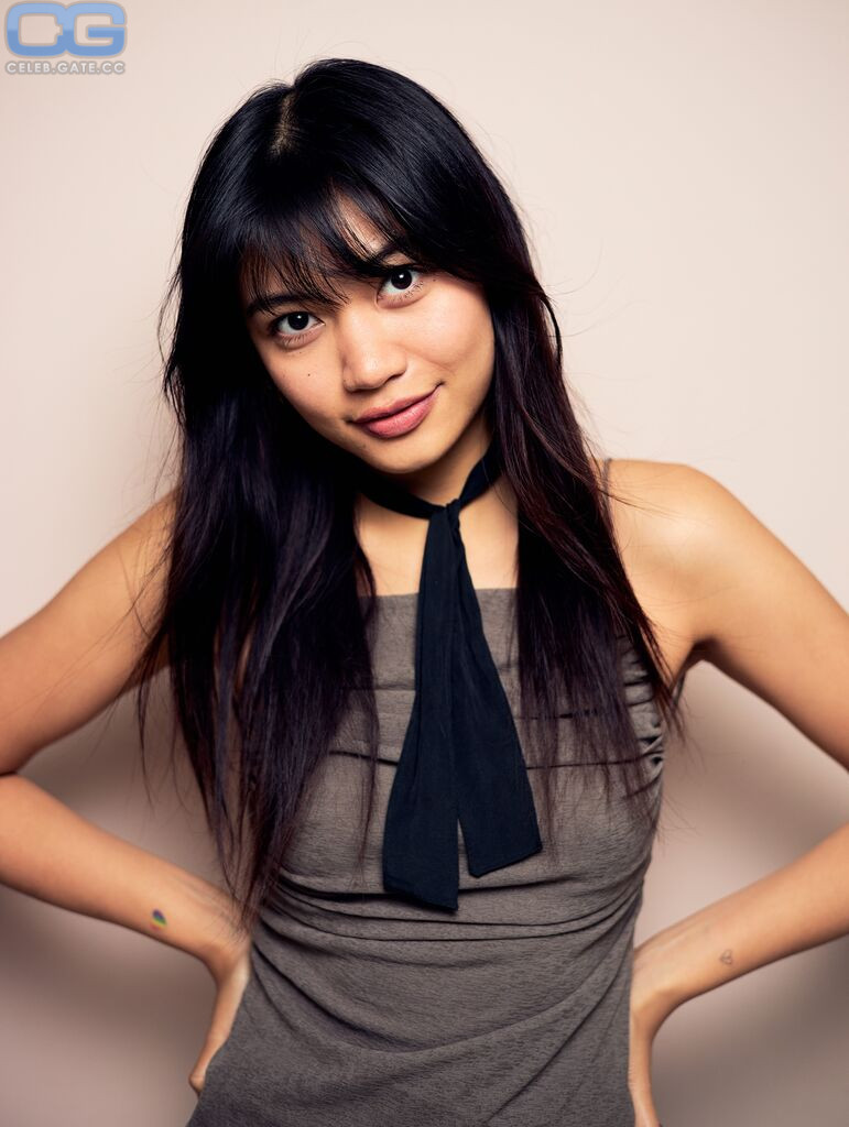 Nhung Hong 