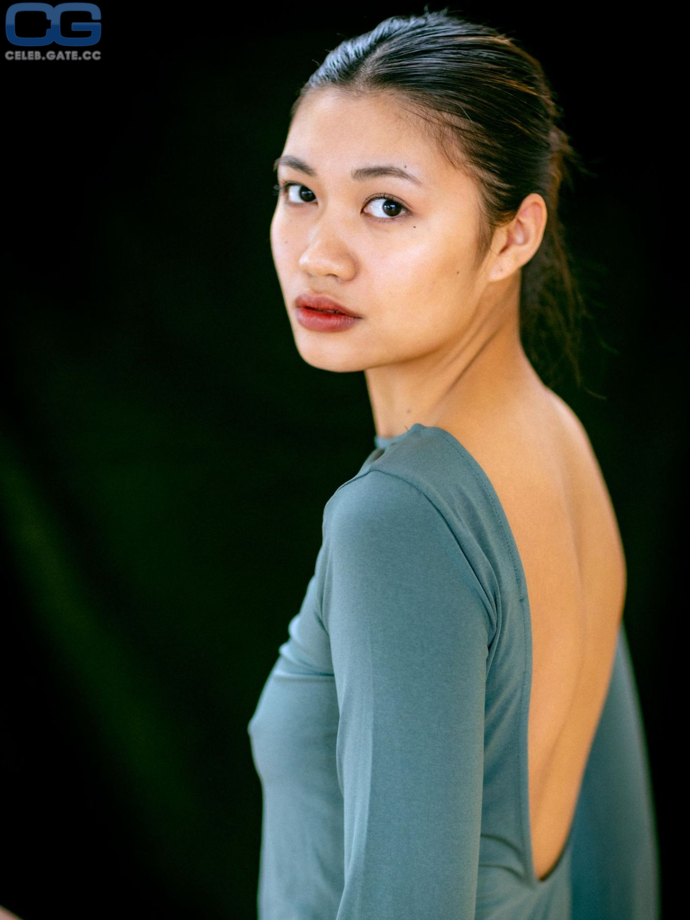 Nhung Hong 