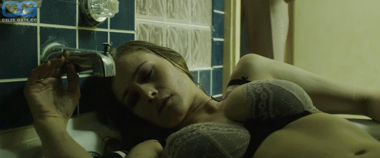 Olivia Taylor Dudley 