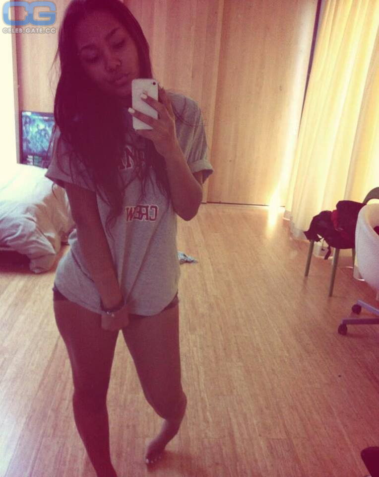 Parker McKenna Posey 