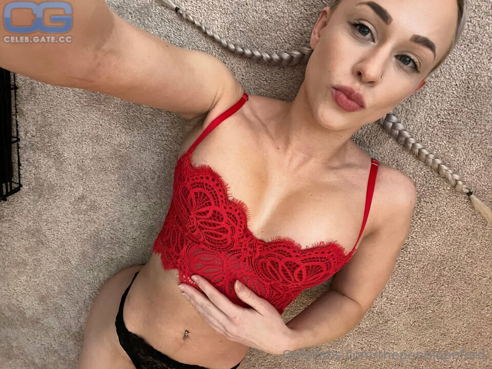 Penelope Ford 